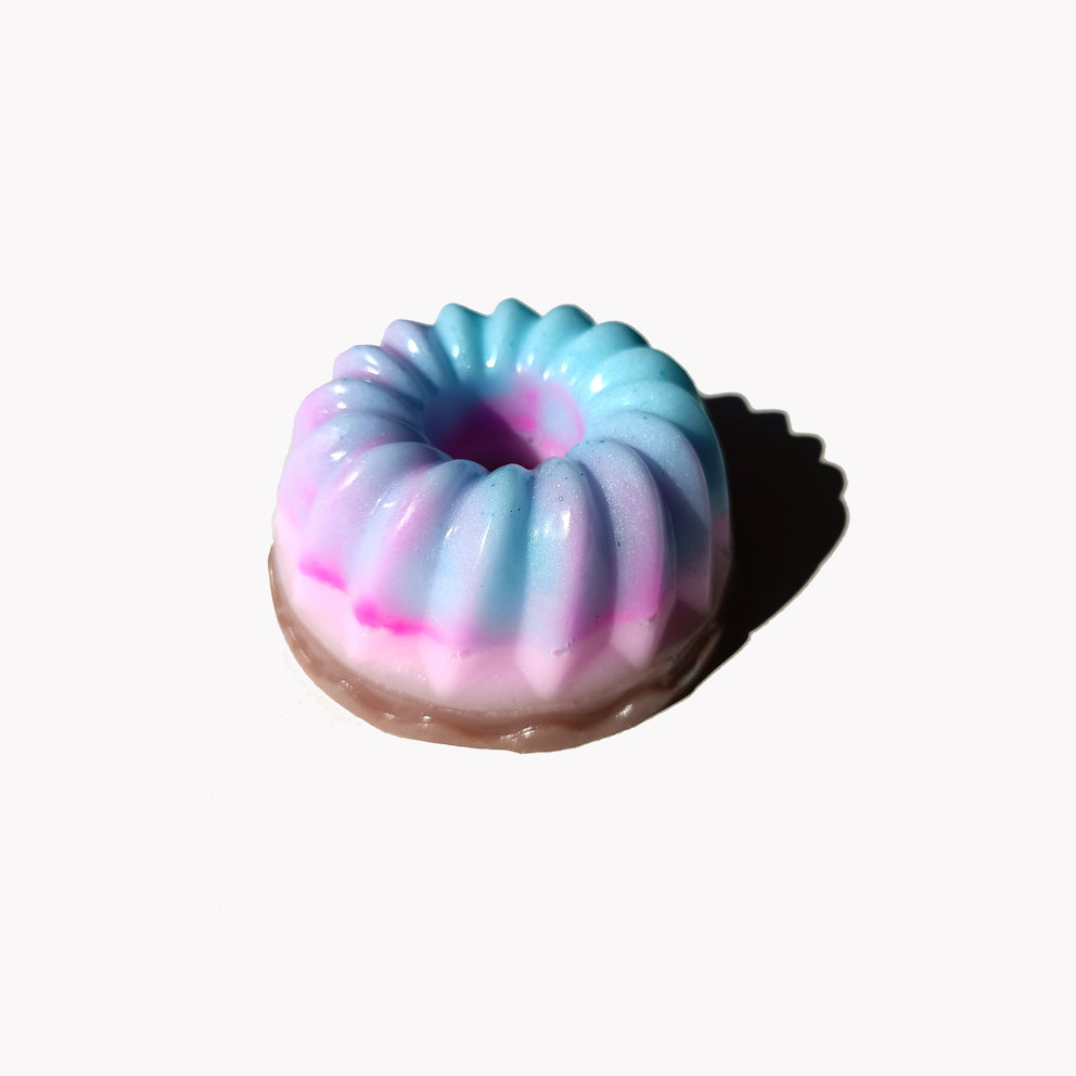 Yummy tummy cake