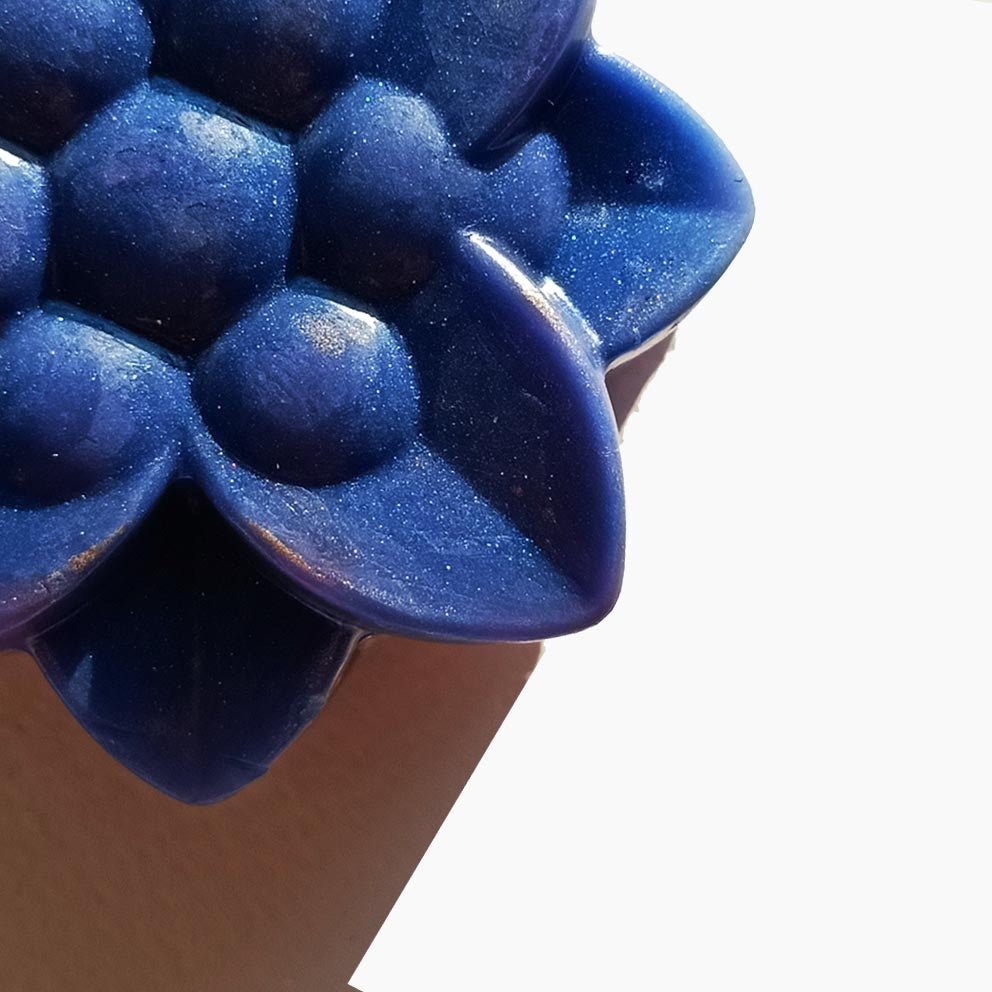 Blueberry soapstone