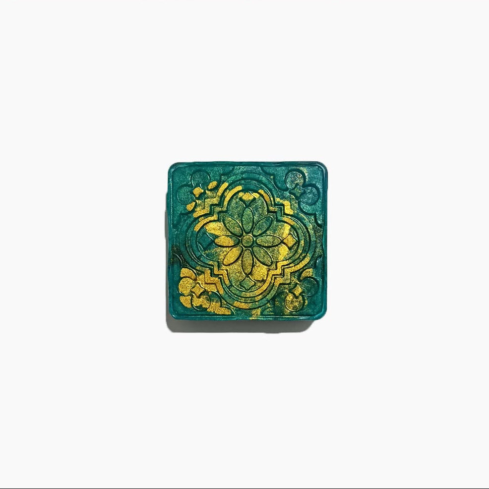 Spiritual gold stone